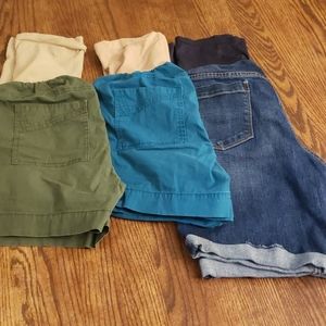 L Maternity Shorts